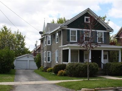 121 W 3rd St, Beaver Dam, WI, 53916
