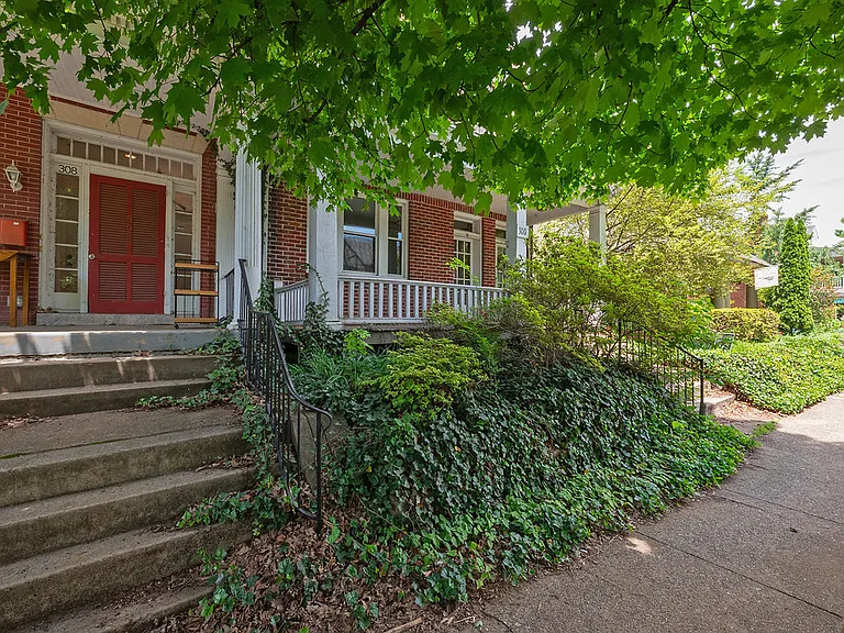 306 S Colonial Ave #1 — Photo 2