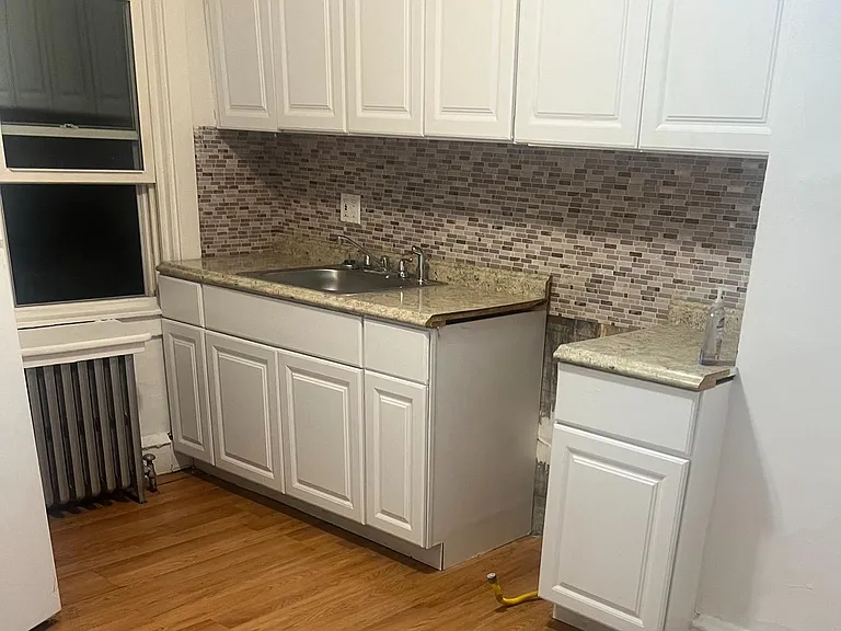 1139 Woodland Ave #2 — Photo 5