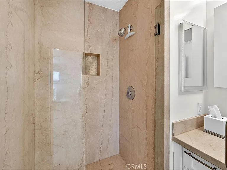 950 Cagney Ln #207 — Photo 27