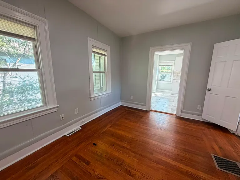 32 Redfield St #2A — Photo 3