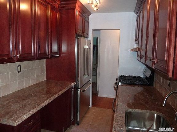 5th image of 14220 84th Dr APT 5C