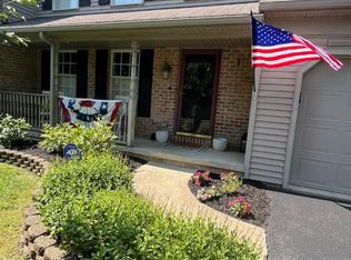 129 W 7th St, Lititz, PA 17543