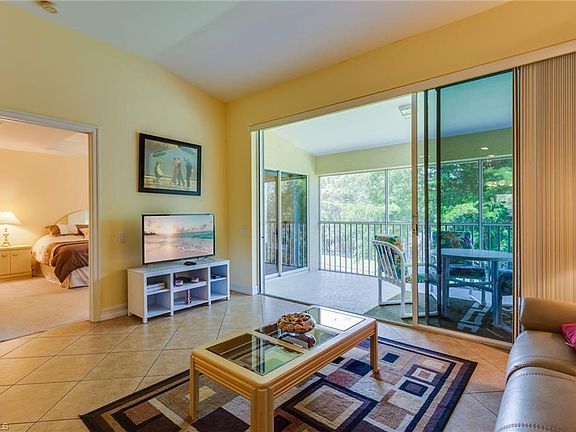5th image of 995 Tarpon Cove Dr APT 202