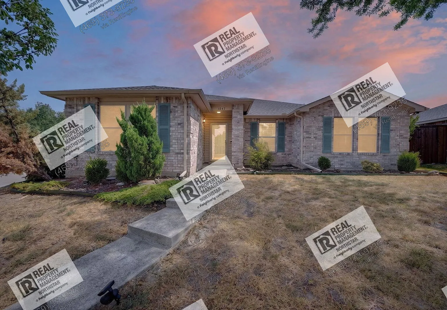 3 bed, 2.0 bath, 1828 sqft, $2,195 — Photo 1