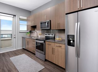 Arapahoe Square, Denver, CO 80205
