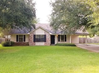 810 Simpson St, Bossier City, LA 71006