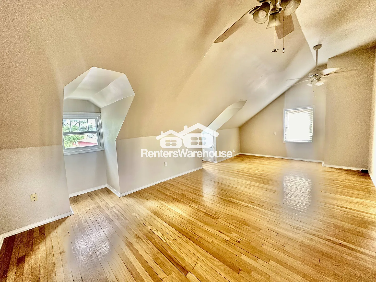 One Bedroom Apartment — Photo 3