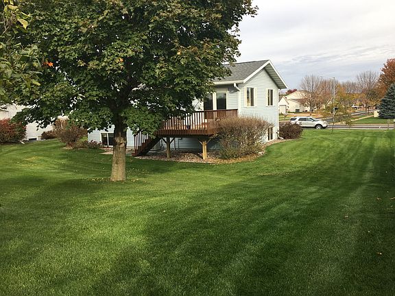 2nd image of 806 Remington Dr