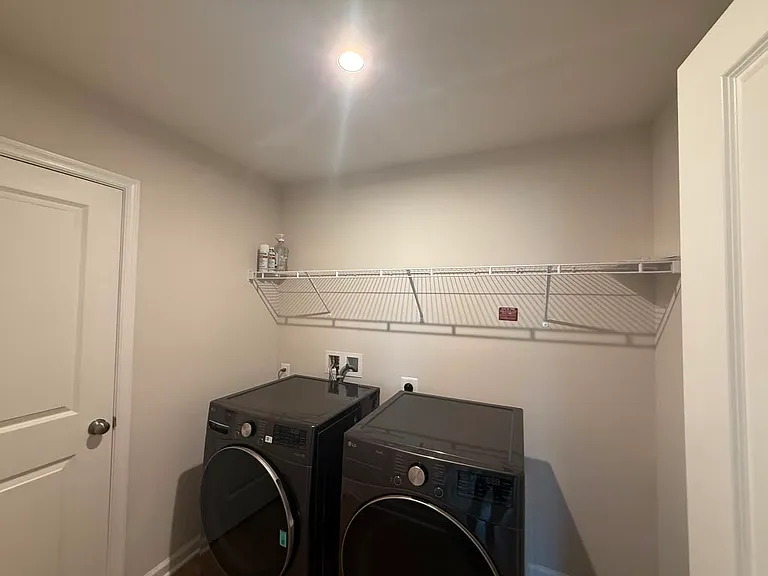 106 Empire Ln — Photo 10