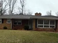 1020 Bacon St photo 1