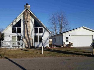 4990 Elm St, Newport, MI 48166