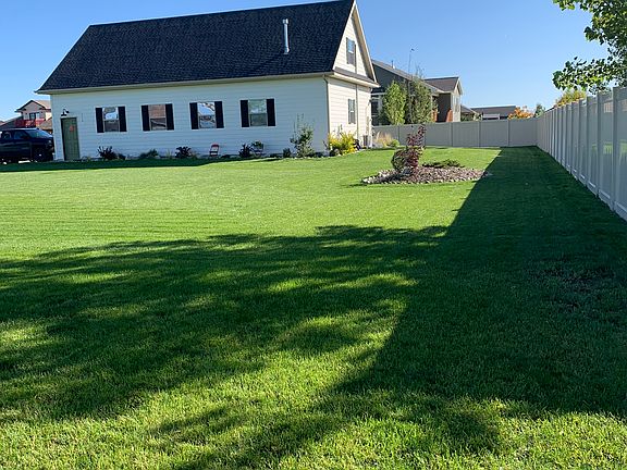 5th image of 7040 Lakeshore Dr