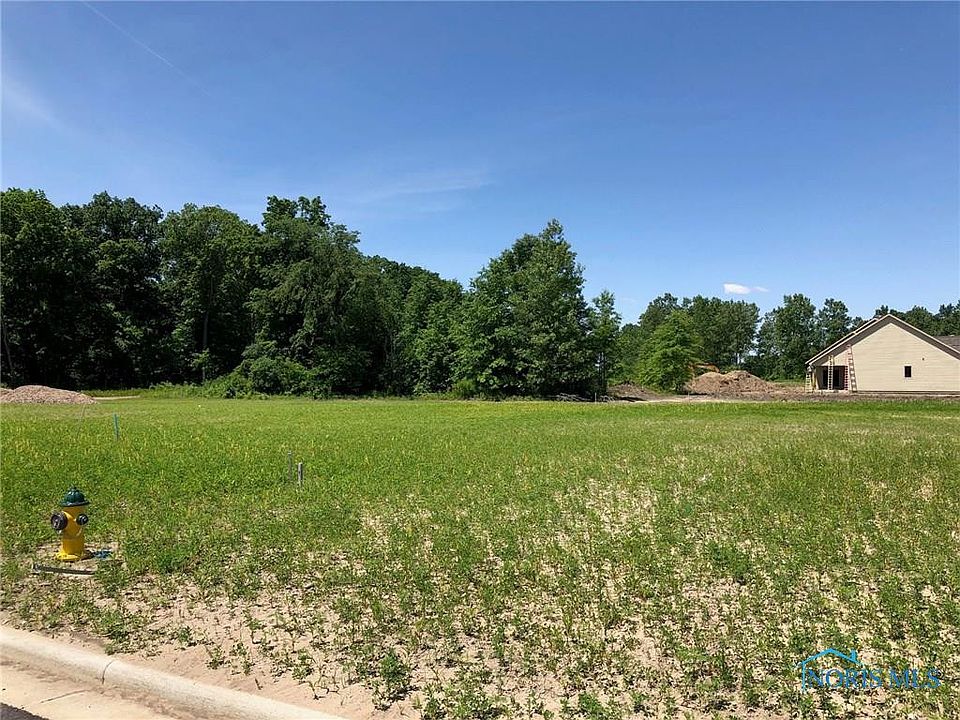 2nd image of 930 Pine Valley Dr