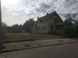 2944 E 81st St, Cleveland, OH 44104
