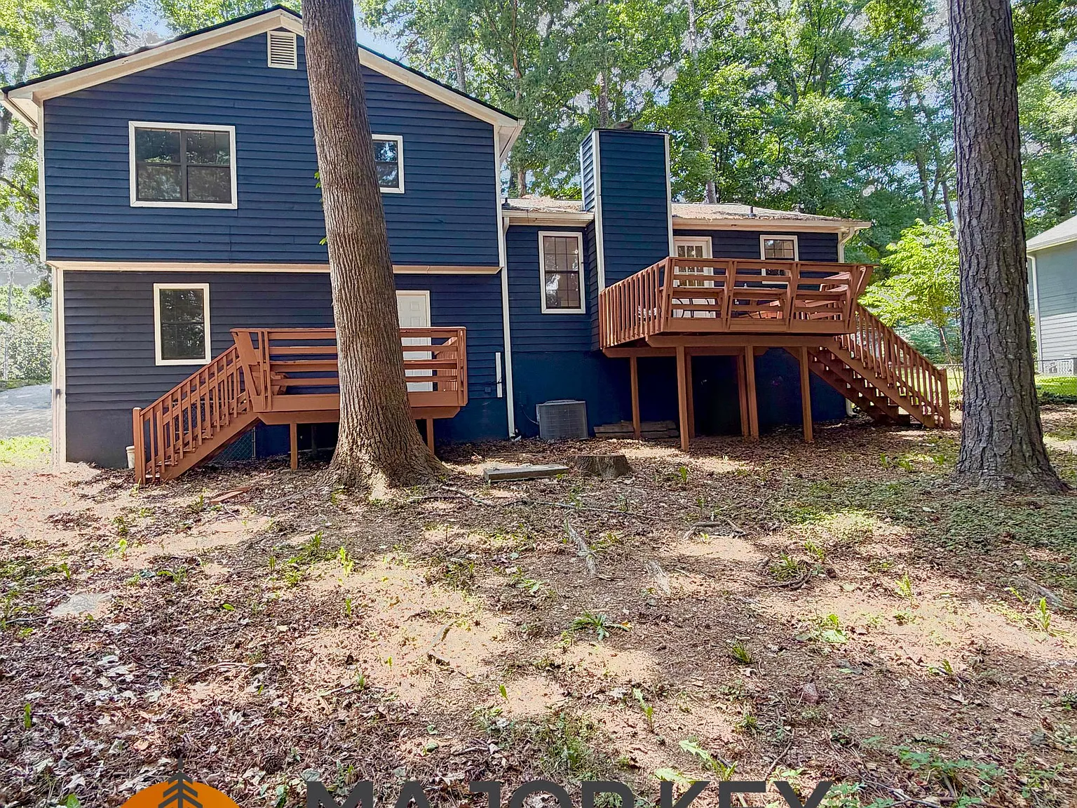 4 bed, 2.0 bath, $2,744 — Photo 4