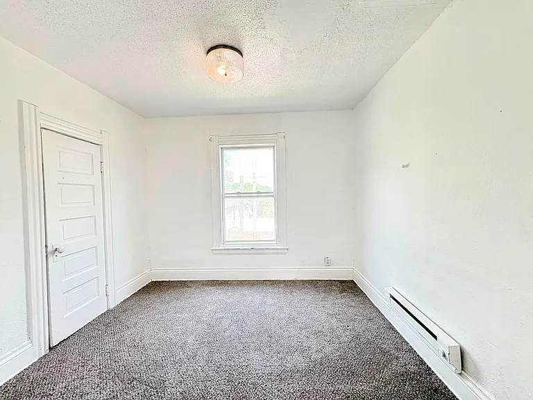 1239 Norwood Ave — Photo 19