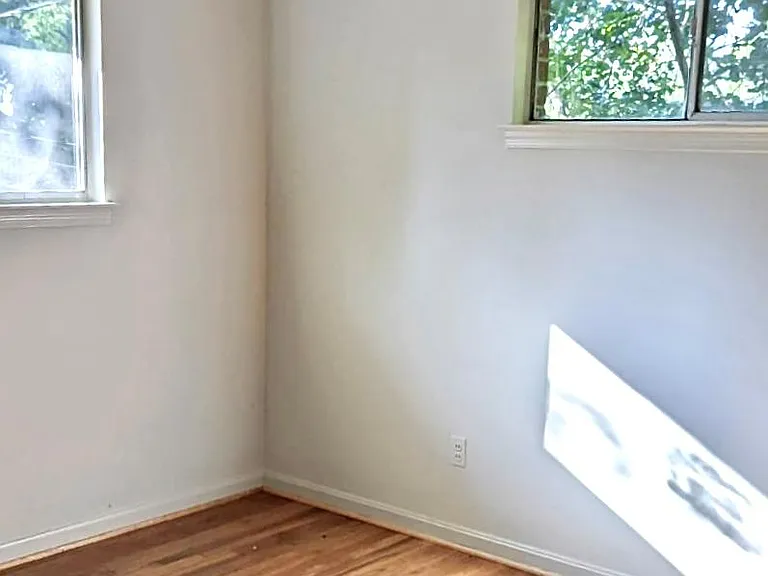8634 Cromwell Dr — Photo 11