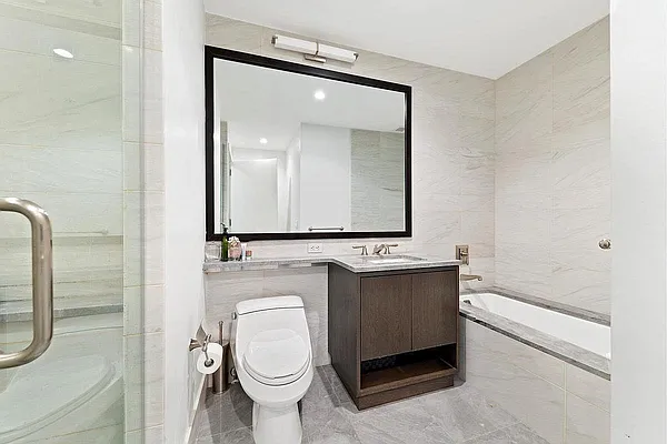 Rented by Keller Williams NYC | media 14