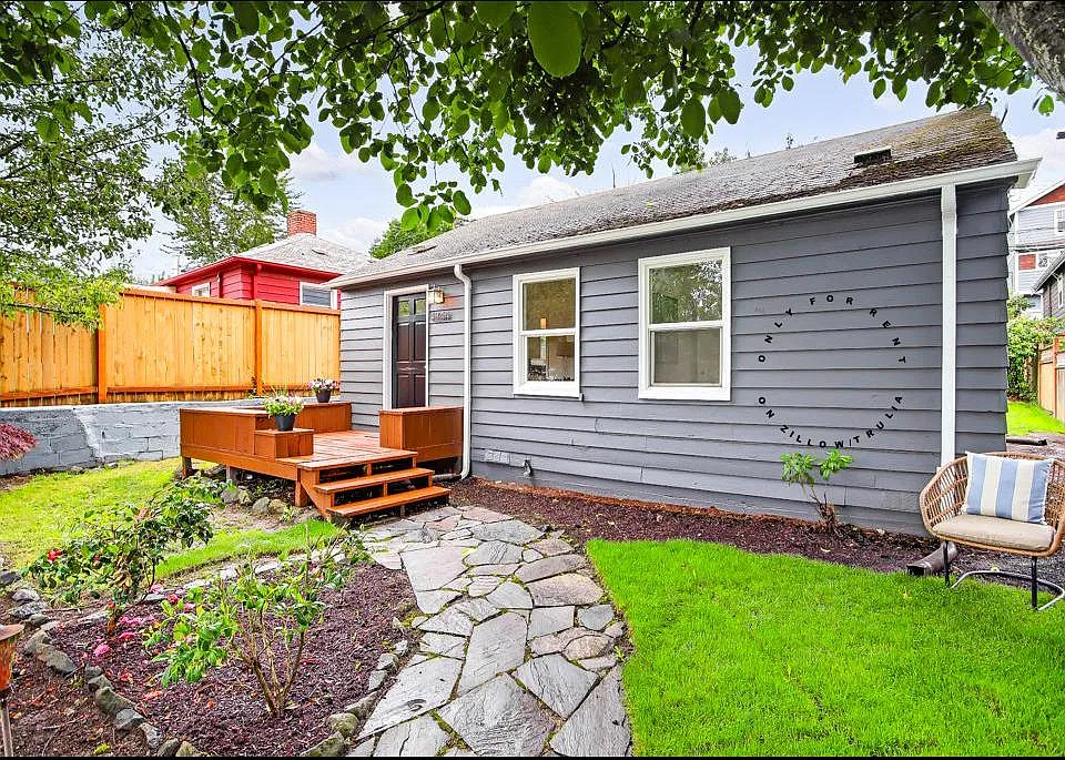 4844 25th Ave SW