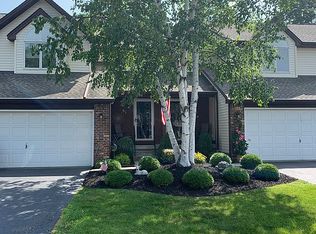 91 Westwood Rd, Lancaster, NY 14086