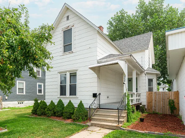 324 N 6th St, Dekalb, IL 60115