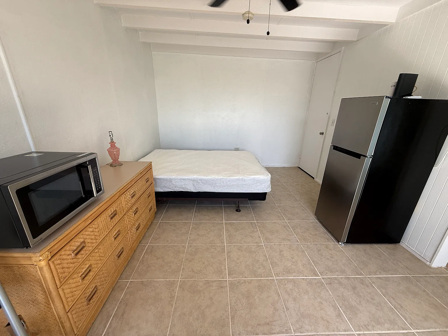 Studio, 350 sqft, $1,250 — Photo 4