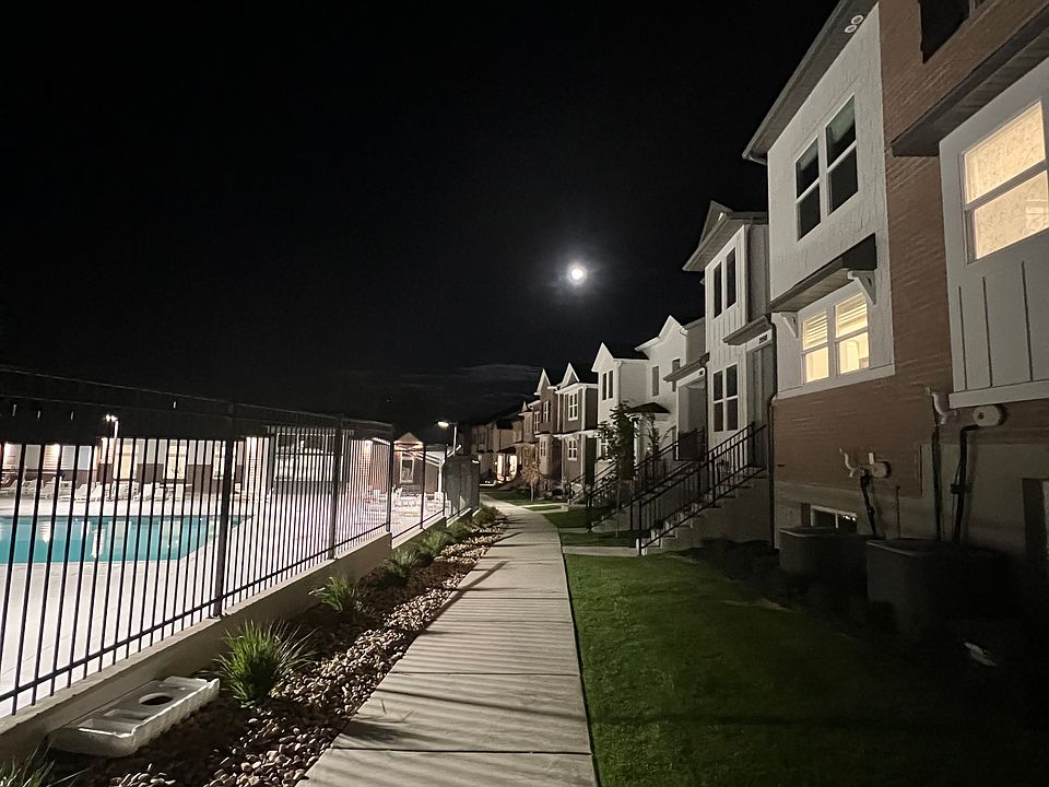 1st image of 4004 W Teton Way