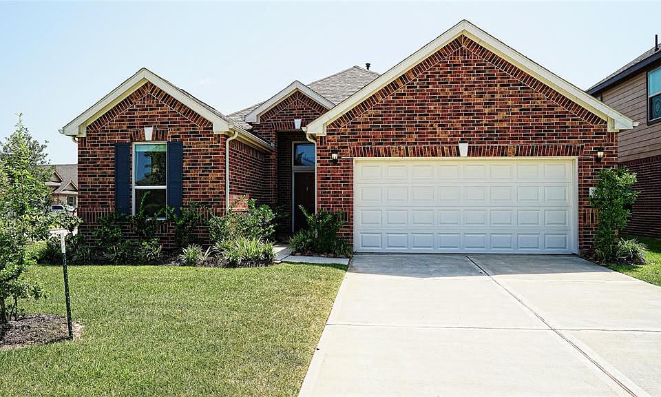 1st image of 28407 Buffalo Fork Ln