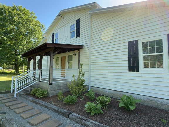 4th image of 1505 Pleasant Valley Rd