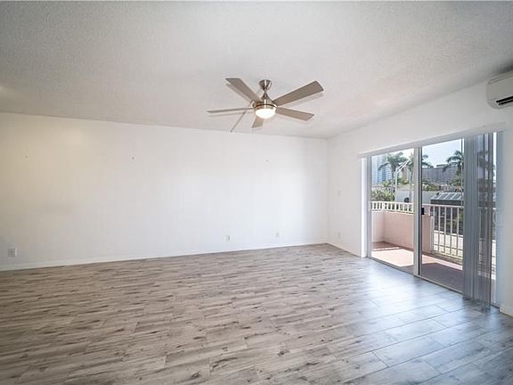 5th image of 3201 NE 14th Street Cswy APT 301