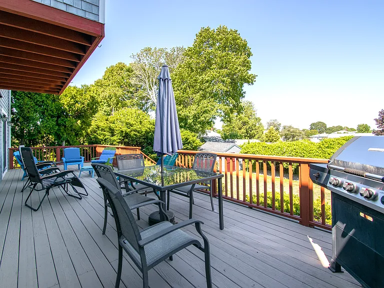 20 Morrison Ave — Photo 7