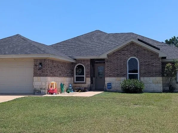 308 Oak Ridge Dr, Nolanville, TX 76559