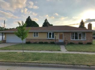 2425 N Appleton St, Appleton, WI 54911