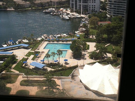 4th image of 600 Three Islands Blvd APT 1814