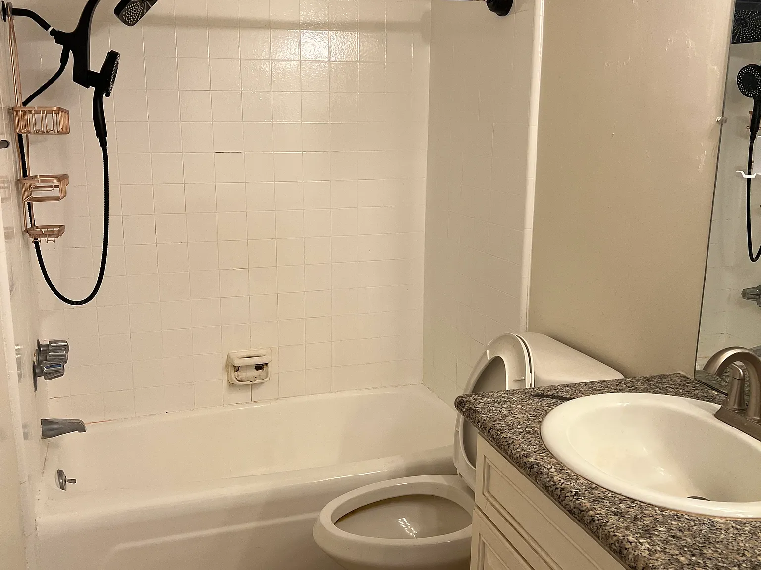 1 bed, 695 sqft, $2,180 — Photo 3