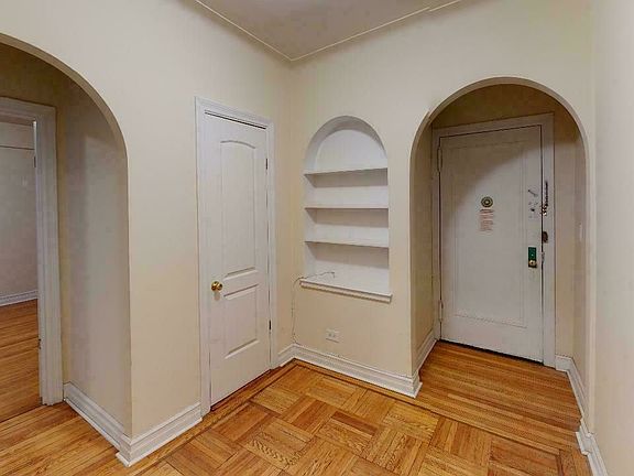3rd image of 10825 72nd Ave APT 4C