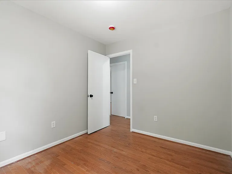 9200 Pebble Ct — Photo 15