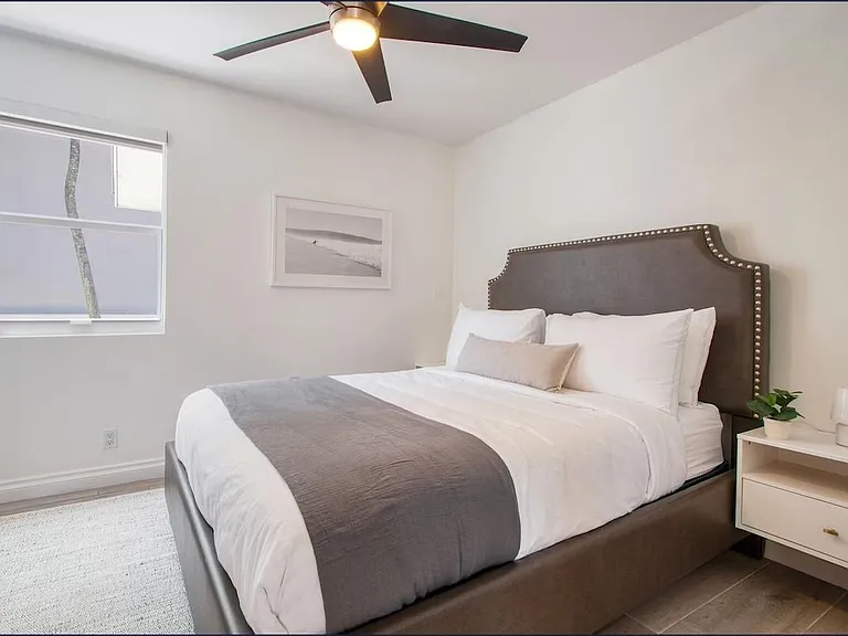 3350 NE 14th Ct — Photo 17