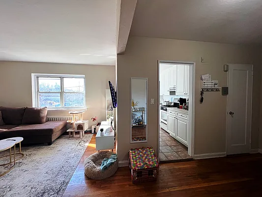 Rented by Prime Realty | media 13