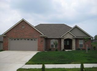 505 Brogan Cellars Ln #L, Columbia, MO 65203