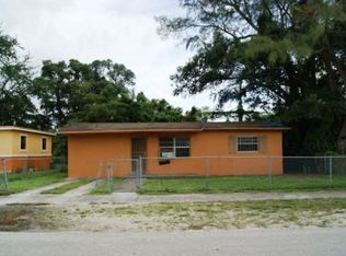 1869 NW 83rd Ter, Miami, FL 33147