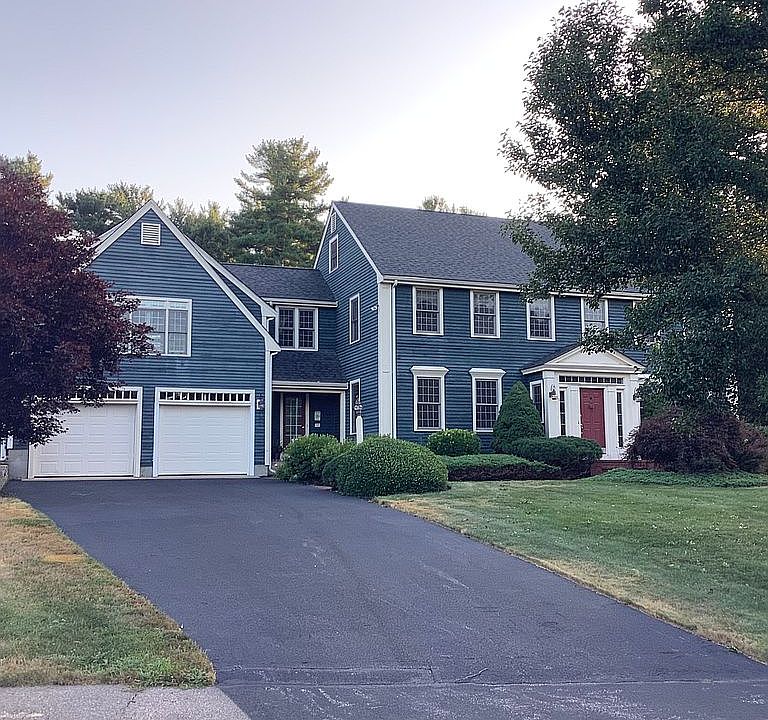 2nd image of 105 Old Schoolhouse Ln