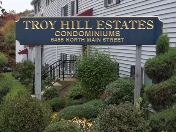 5455 N Main St APT 3A, Fall River, MA 02720