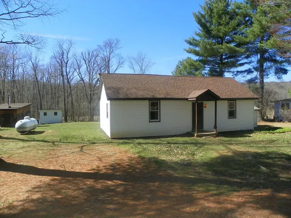 4411 Stewarts Run Rd, Pleasantville, PA 16341