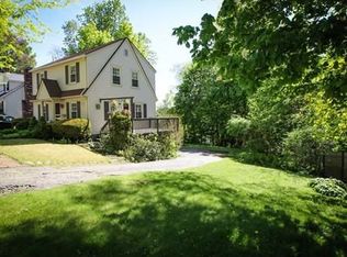 7 Ellestuen Rd, Worcester, MA 01606