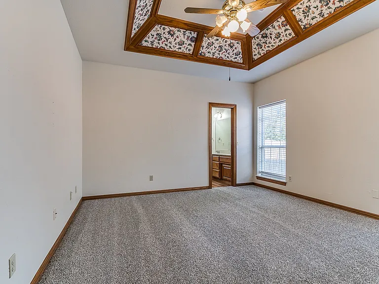 2913 Daybreak Dr — Photo 14
