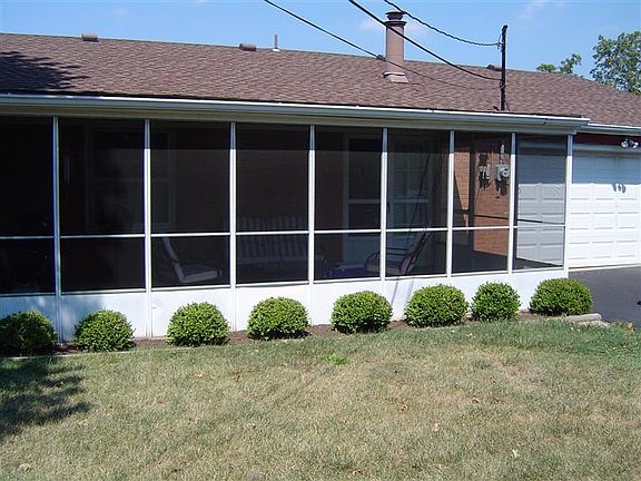 2nd image of 731 Glensprings Dr