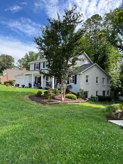 1st image of 103 Dyerwood Pl