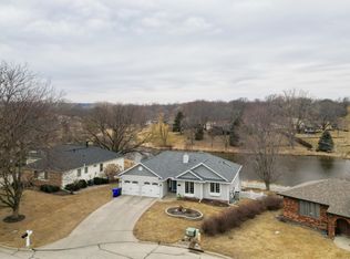 407 E Baronage Dr, Blair, NE 68008